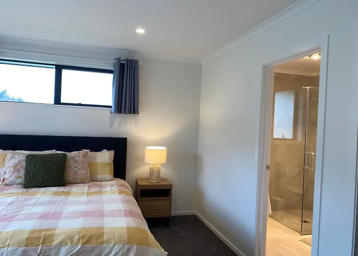 Holiday home Modern Chic - Ideal Location - 5 Bedrooms - In