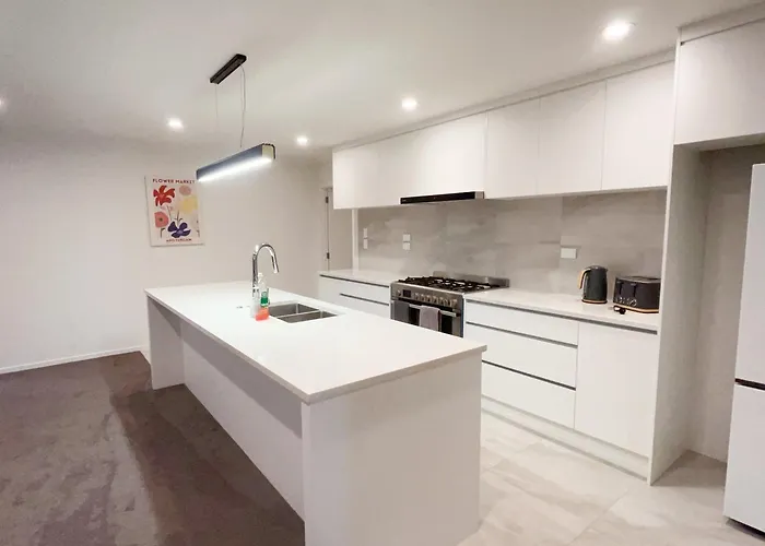 Holiday home Modern Chic - Ideal Location - 5 Bedrooms - In Rotorua