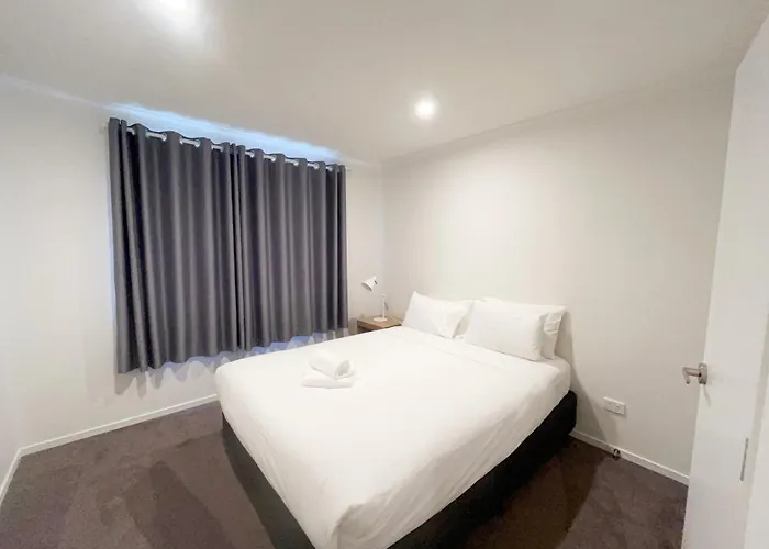 Holiday home Modern Chic - Ideal Location - 5 Bedrooms - In